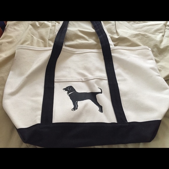 black dog tote